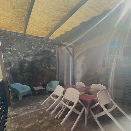 La Porte Bleue Capestang Dış mekan fotoğraf