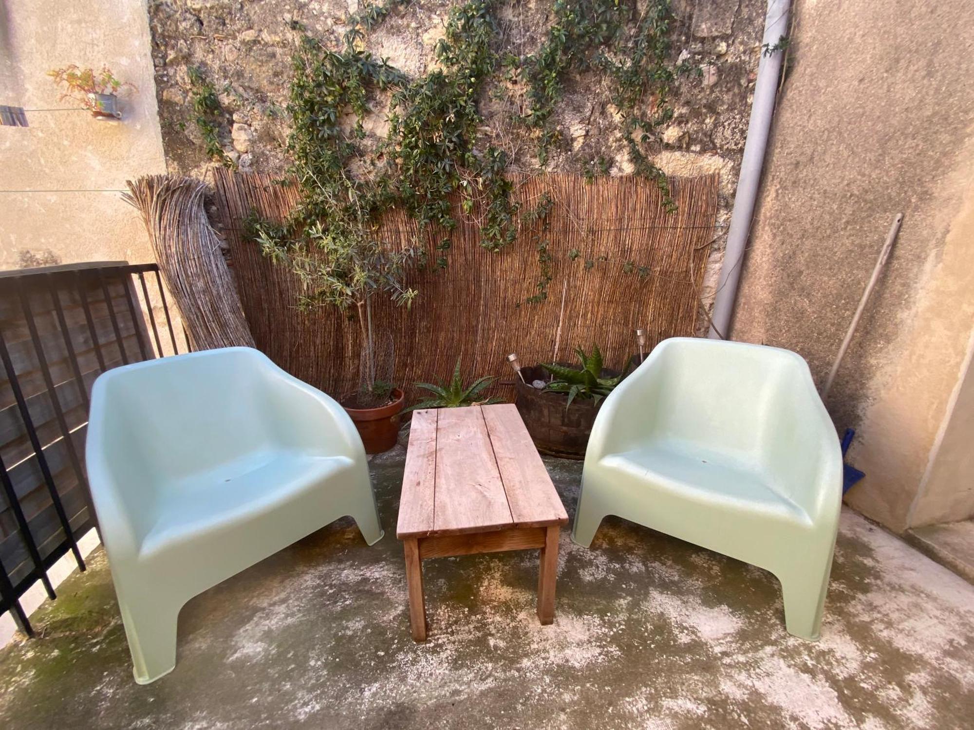 La Porte Bleue Capestang Dış mekan fotoğraf
